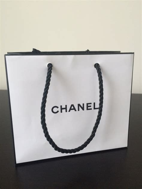 chanel paper shopping bag